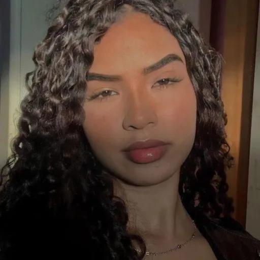 creator 👾lorena👾's avatar