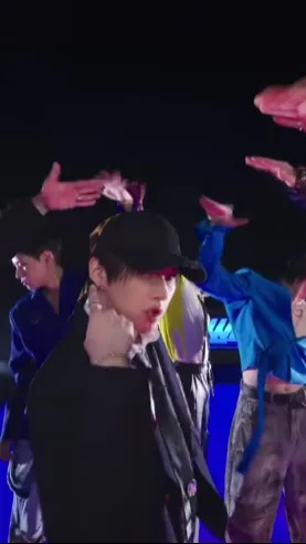 ai character: stray kids background