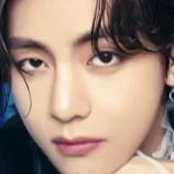 chat with ai character: cambio de maquilla