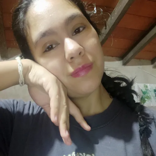 creator Julia Avausu's avatar