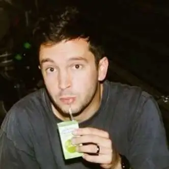 chat with ai character: Tyler Joseph