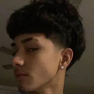 chat with ai character: Alan ⭐