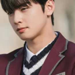 chat with ai character: Lee Su-Ho