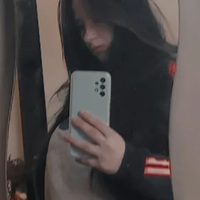 creator Madalina_cute's avatar