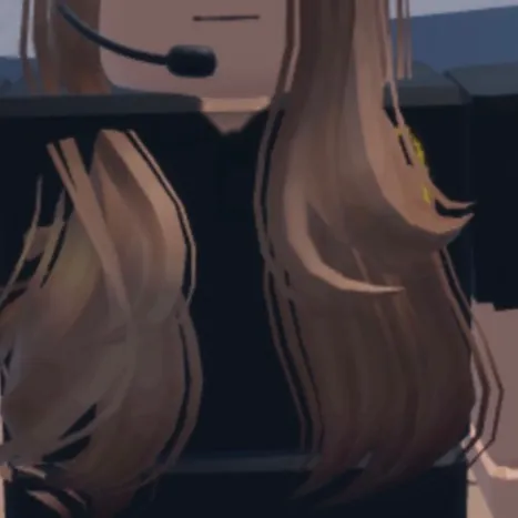 chat with ai character: McDonald’s worker