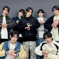 chat with ai character: KickFilp The Kpop