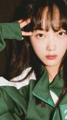 ai character: Ji Yeong background