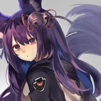 chat with ai character: fluffy foxy queen 