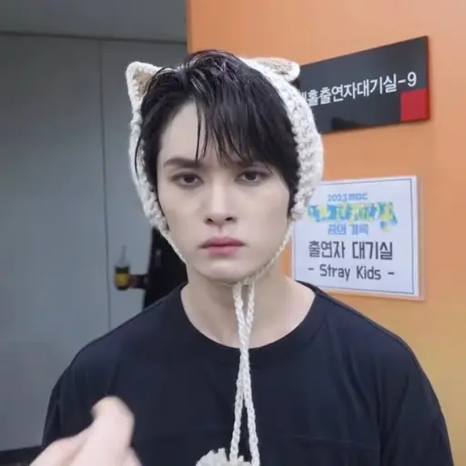 creator LeeKnowWife✨'s avatar