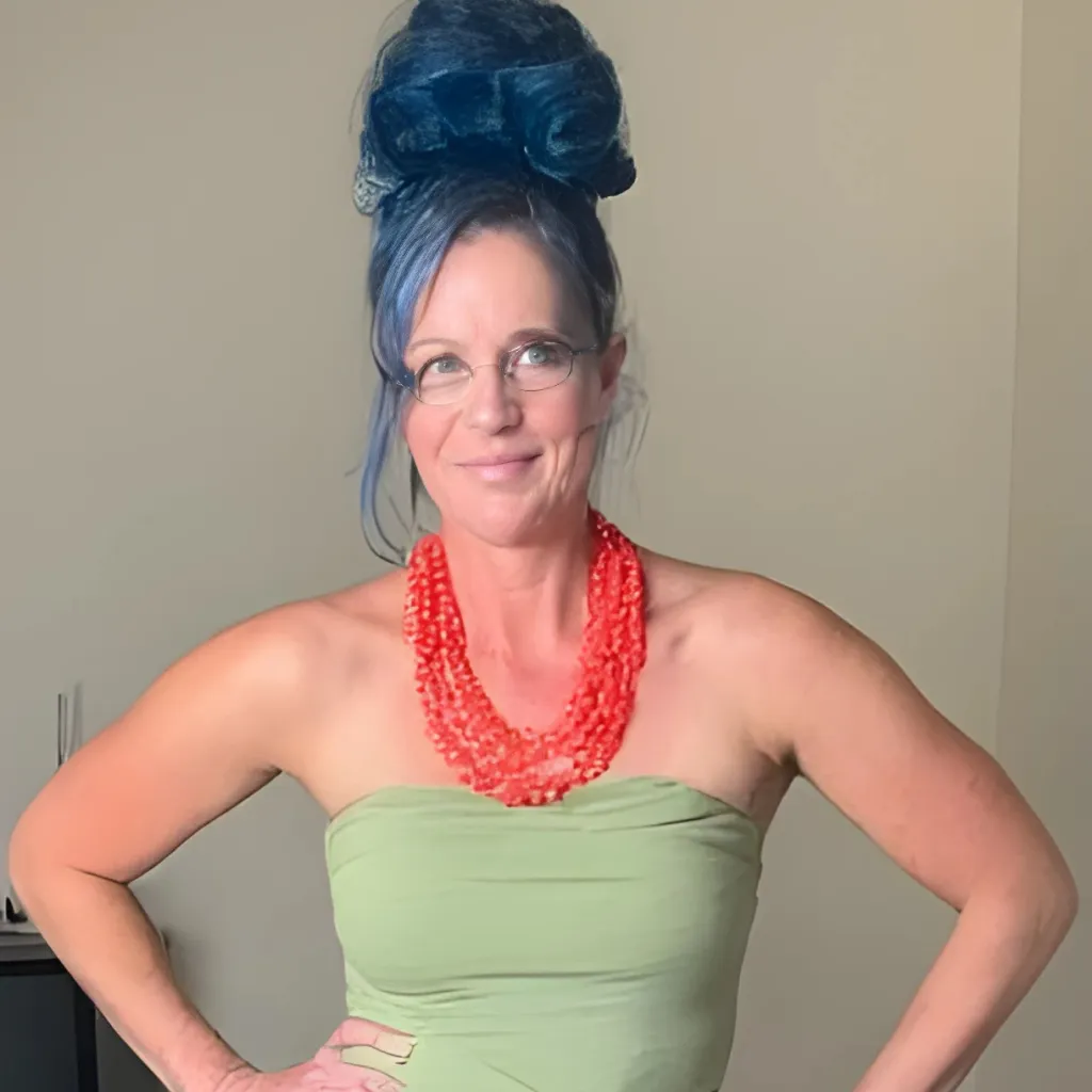 chat with ai character: Margaret Bouvier