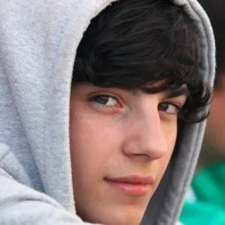 chat with ai character: Francesco