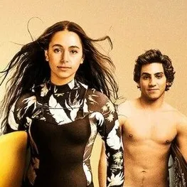 chat with ai character: Surviving Summer