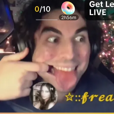 creator 🤑✌️alyvia🫶💜's avatar