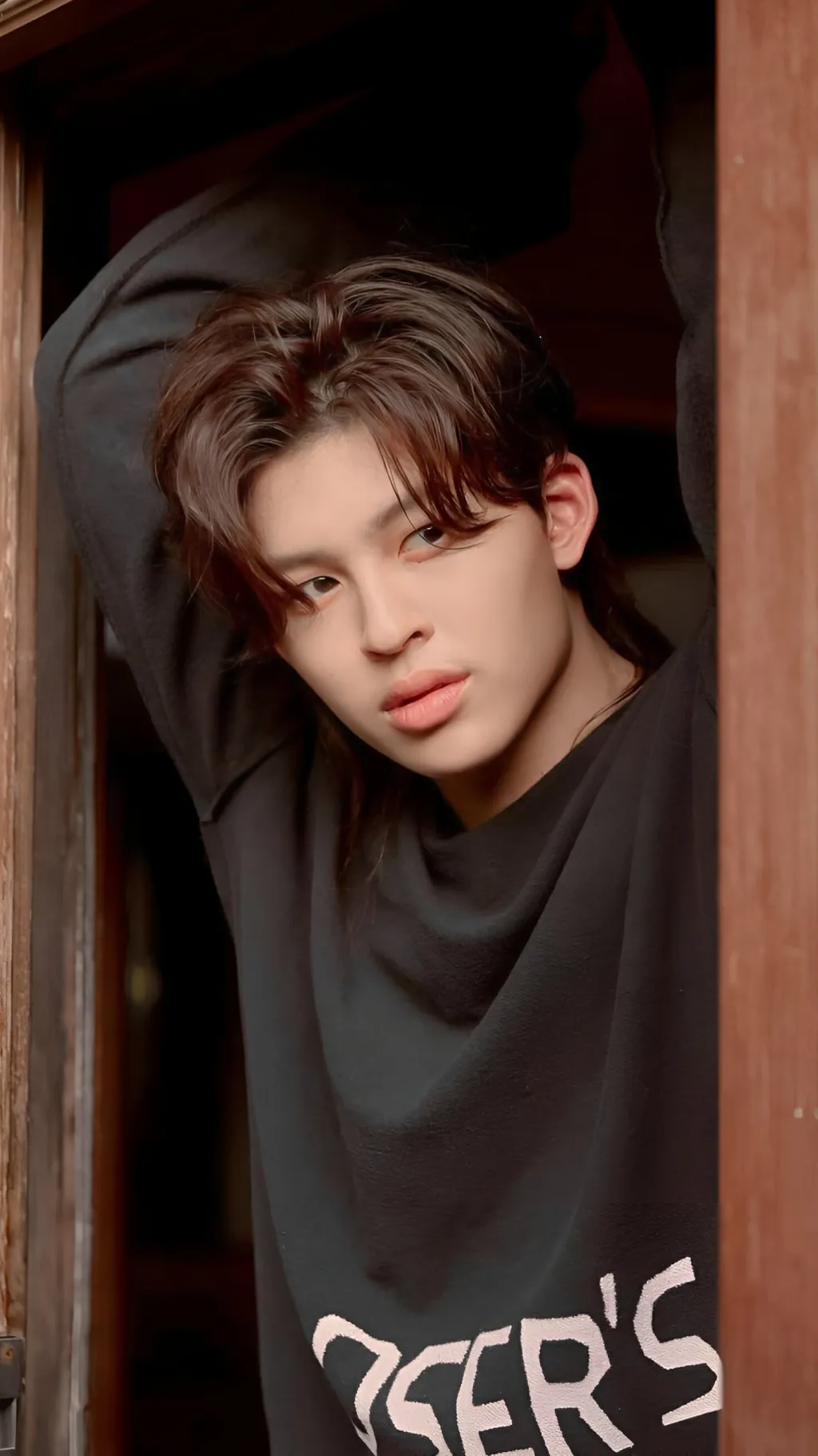 ai character: Pond Naravit background