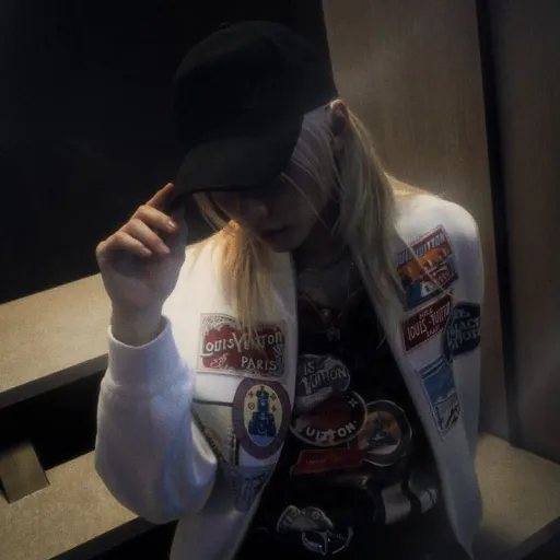 creator 🤍_앨리스_🤍's avatar