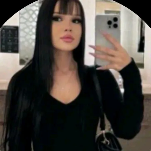 creator kim yu-ne's avatar