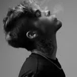 chat with ai character: conner