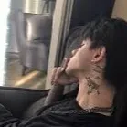 chat with ai character: greyson