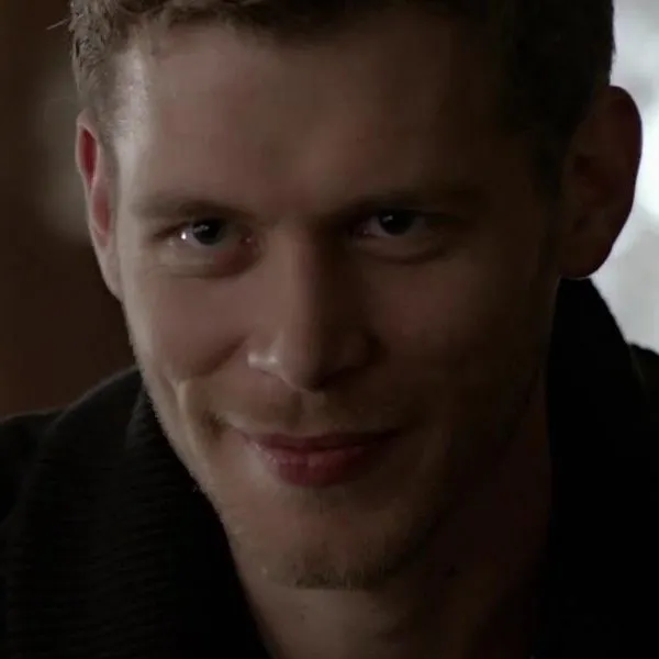 chat with ai character: Klaus Mikaelson 