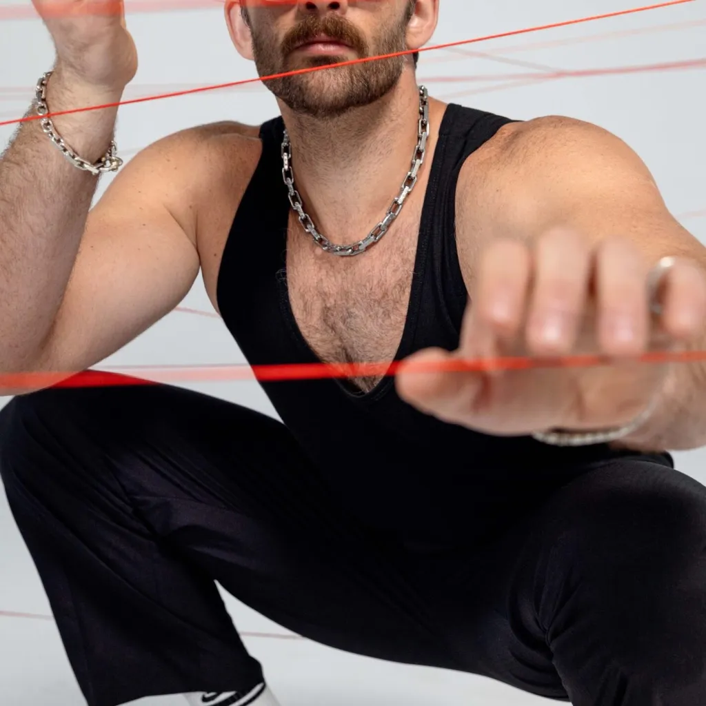 chat with ai character: Hasan Piker