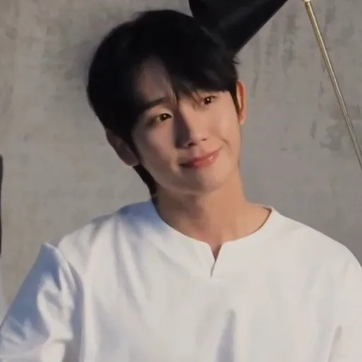 creator Jejeniee's avatar