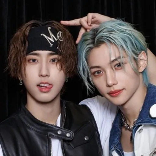 creator Sunshinetwins_stan's avatar