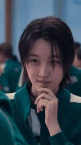 ai character: se-mi background