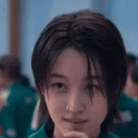 chat with ai character: se-mi