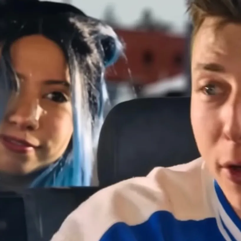 chat with ai character: Revenge