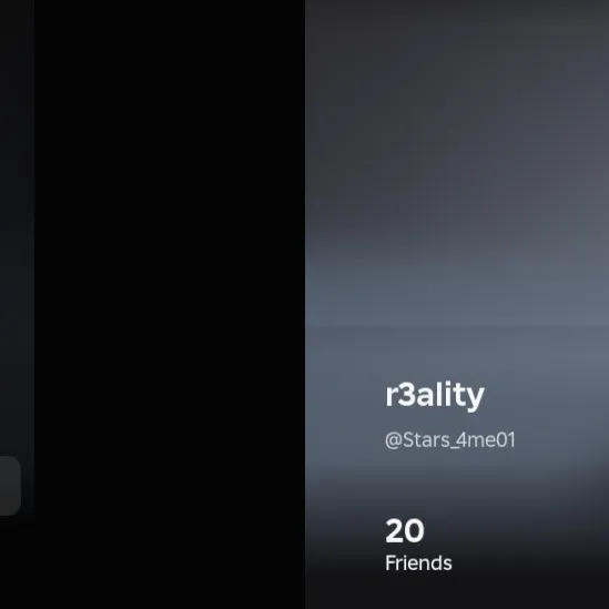 chat with ai character: R3ality