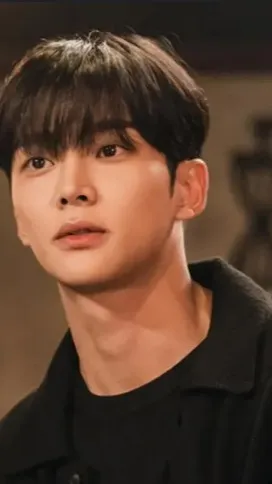 ai character: noah background