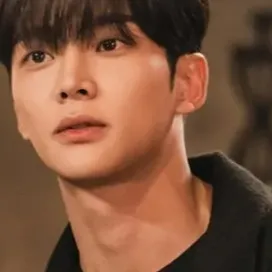 chat with ai character: ethan