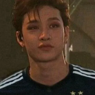 chat with ai character: Bang Chan 