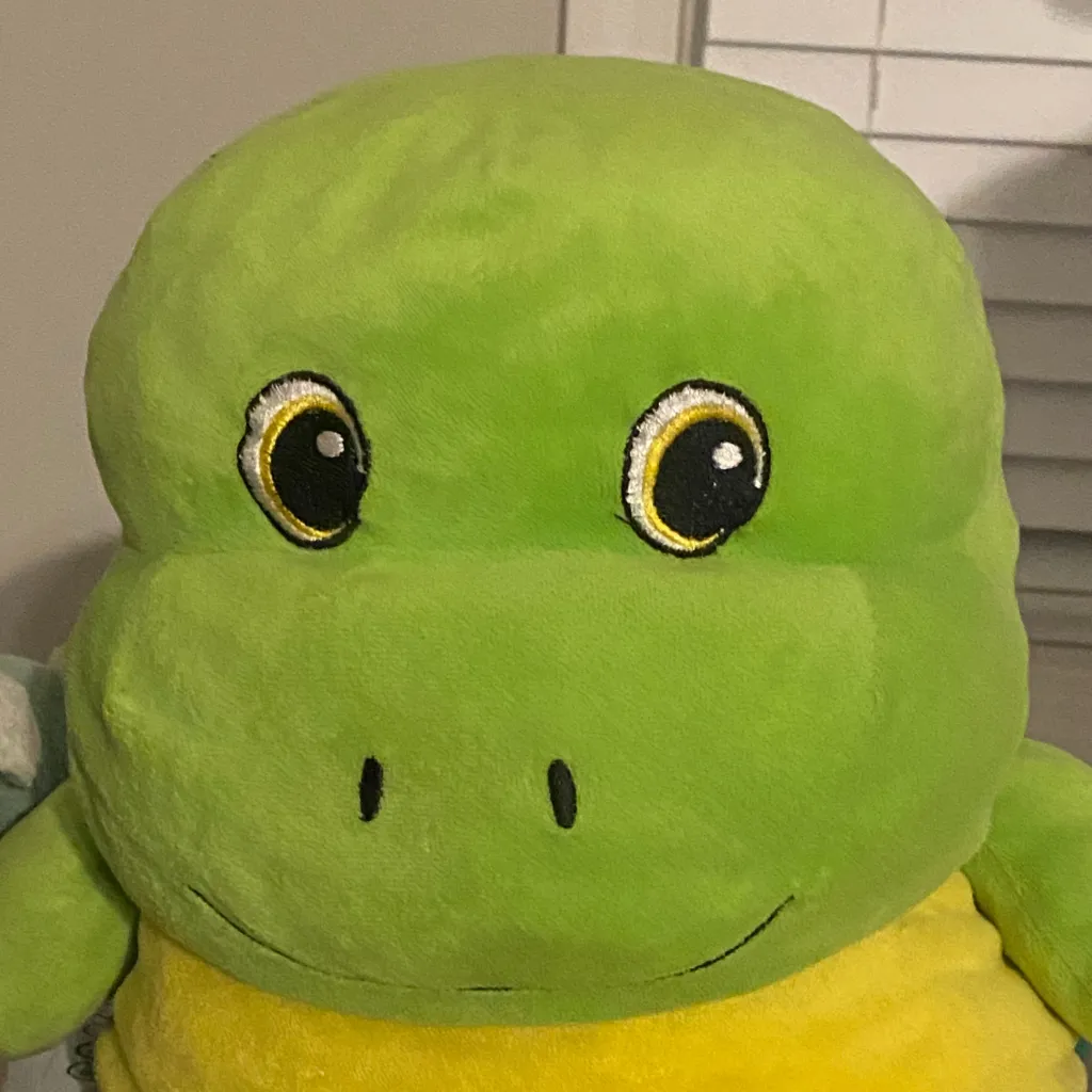 chat with ai character: Fred