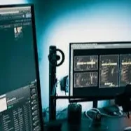 chat with ai character: chat écrit