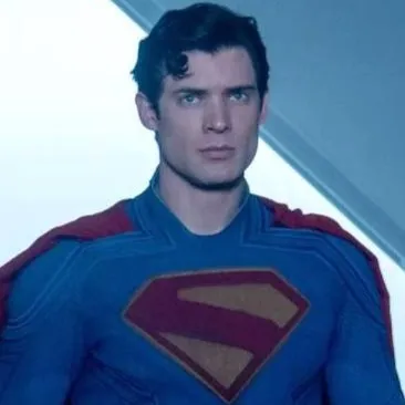 chat with ai character: Superman ClarkKent