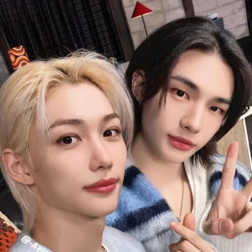 creator Hyunlix_123's avatar