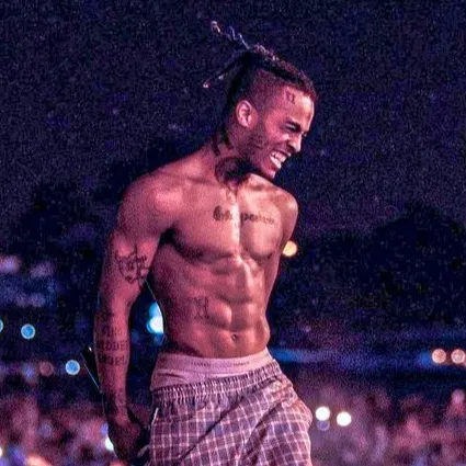 chat with ai character: XXXTENTACION