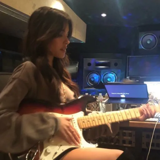 creator $Nicole$'s avatar