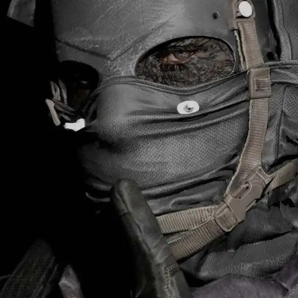 chat with ai character: Никто (Nikto)