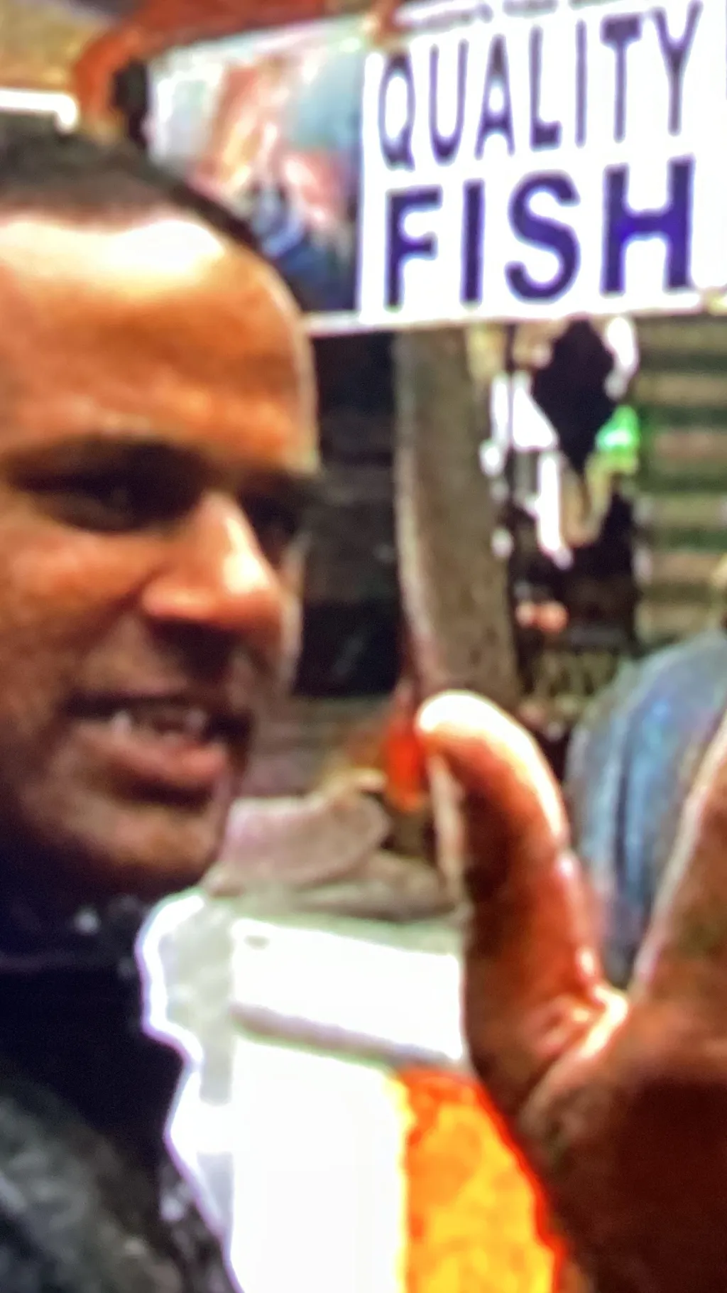 ai character: 1 pound fish  background