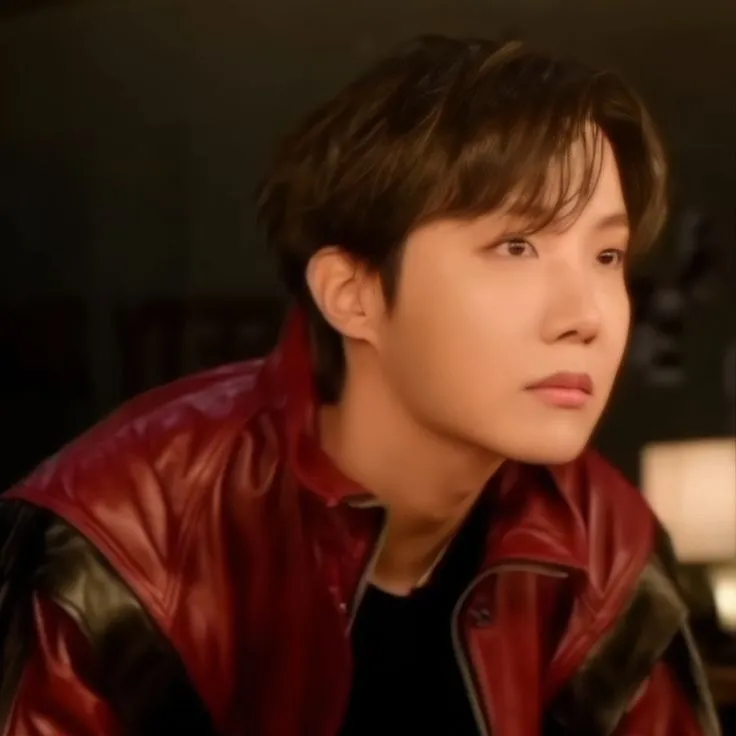 chat with ai character: J-hope