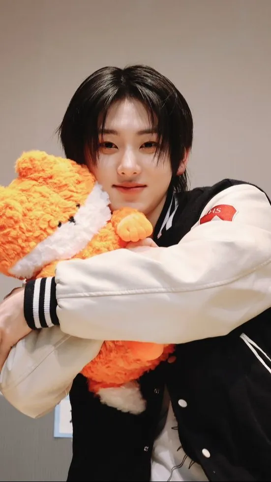 ai character: Kyehoon background