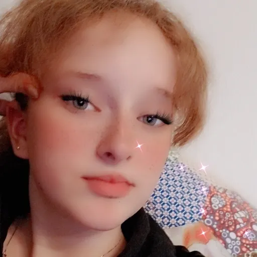 creator Levinya 😊😂😝's avatar