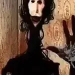 chat with ai character: T.o.e (vhs)