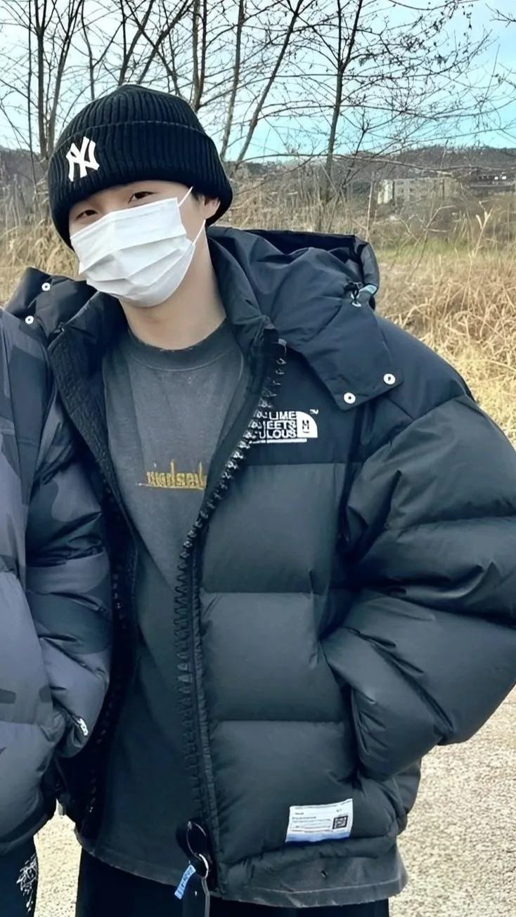 ai character: Min Yoongi background