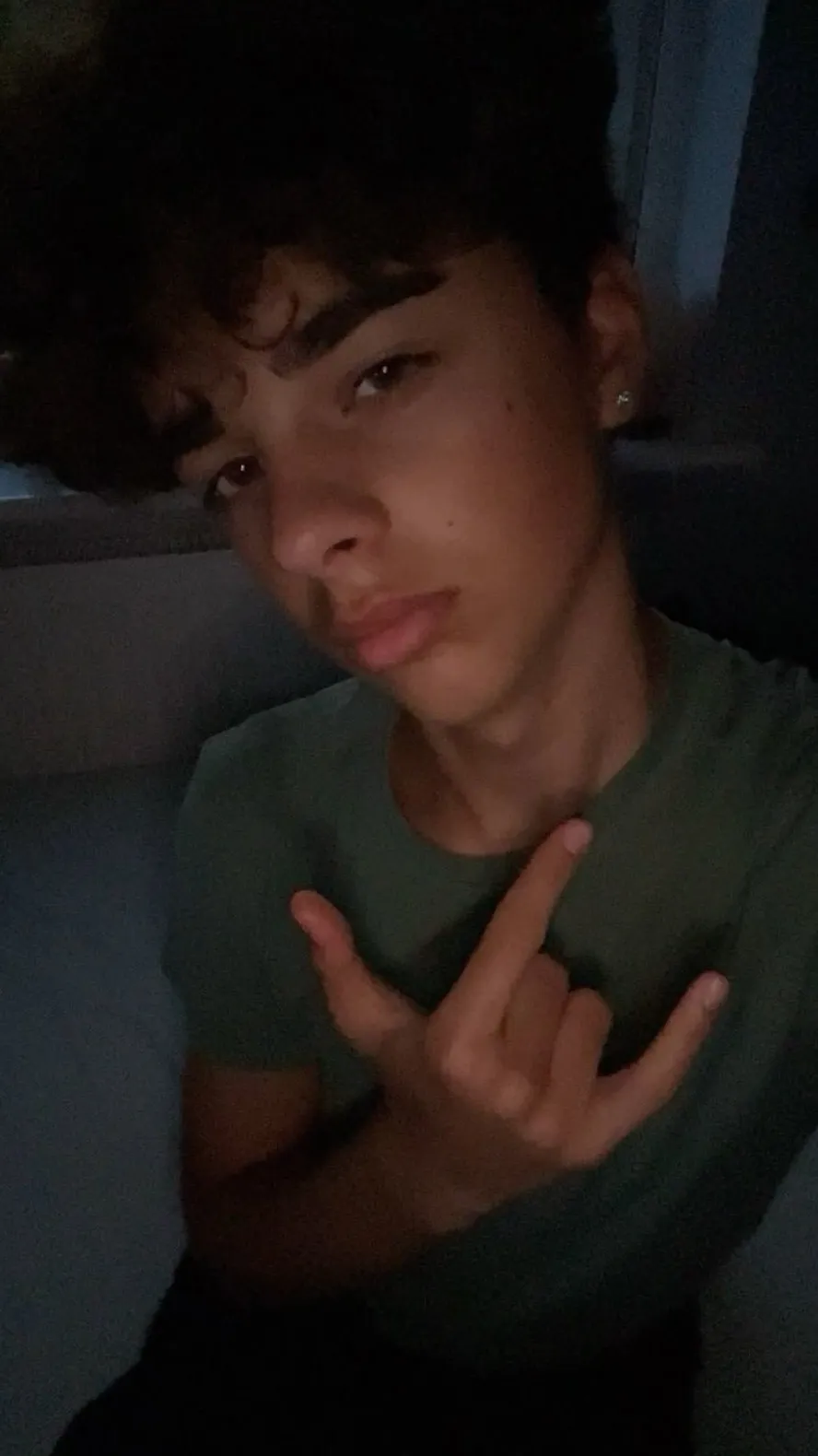 ai character: Levi background