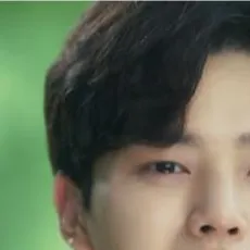 chat with ai character: Hwang Sun-Ho