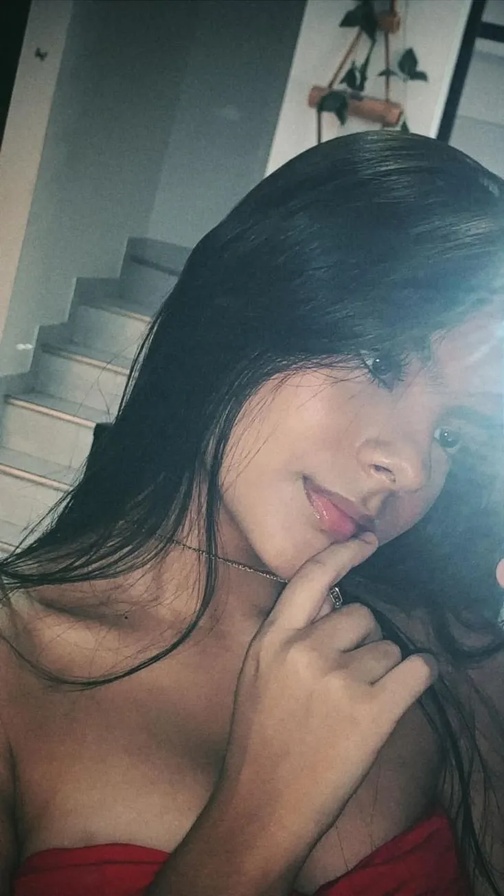 ai character: la que te gusta background