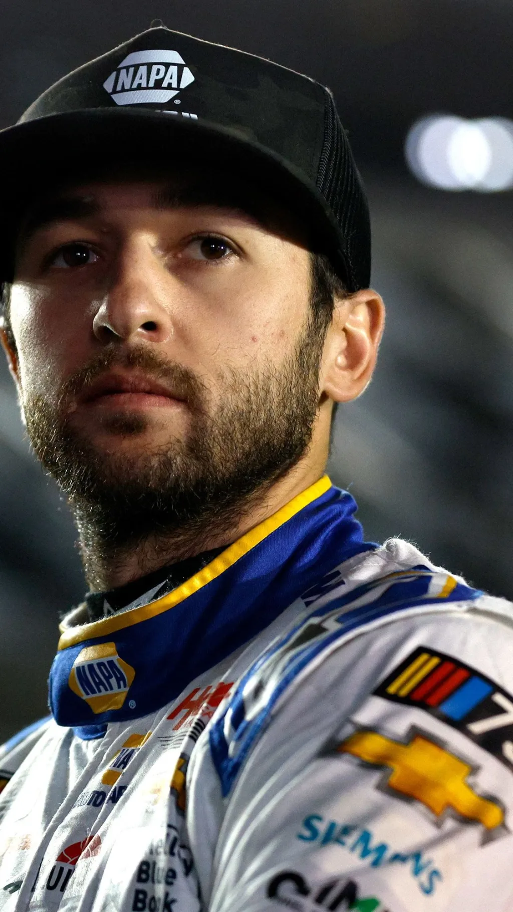 ai character: Chase Elliot background